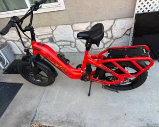CYKE Collie Cargo Ebike retails $1799