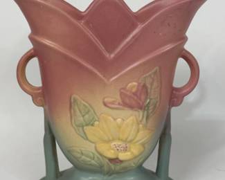 VINTAGE HULL POTTERY MAGNOLIA VASE W 2 HANDLES