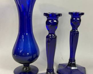 COBALT BLUE FENTON CANDLE STICKS & BLUE VASE