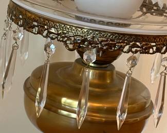 VINTAGE BRASS & GLASS HURRICANE STYLE PARLOR LAMP
