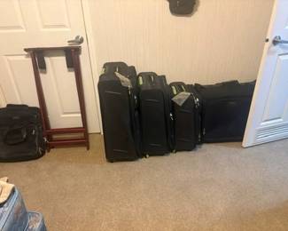Luggage, luggage rack