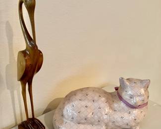 vintage teak wood crane sculpture Pretty kitty