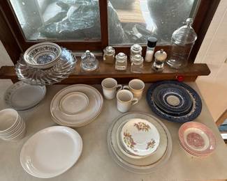 Syracuse China.