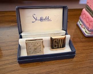 Assorted Mens Accessories Lot with Guess, Sheffield, and J.L. Hudson Co. items second image