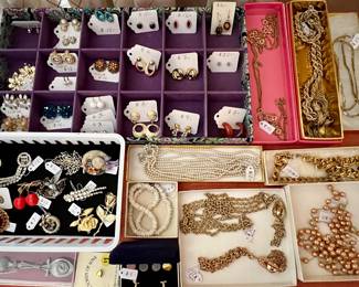Vintage Mid-Century Modern Jewelry