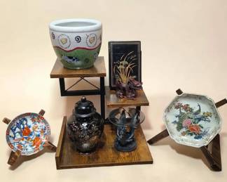 Vintage Asian Laquer Mirror Stationary Holder Imperial Kiku Vase Shogun Dynasty OMC Otagiri