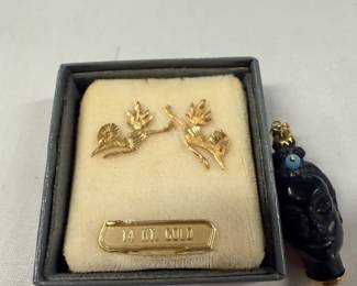 14 karat gold earrings