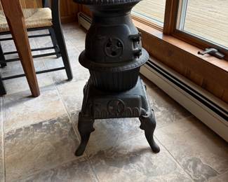 Pot belly Stove $10