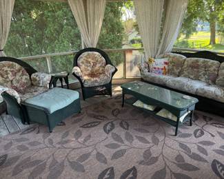 Lloyd Flanders wicker furniture 12 piece set (2 pictures) $2000