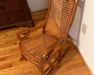 Child’s Rocker Cain Seat