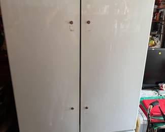 Whirlpool Refrigerator handles inside