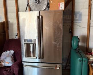 Side by Side Refrigerator with Freezer Drawer