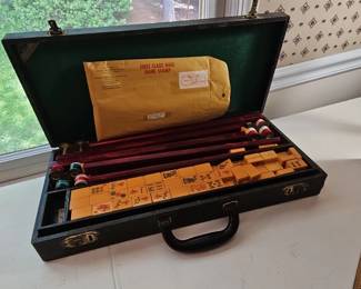 Vintage Bakelite Mahjong Set