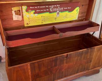 Very nice cedar chest