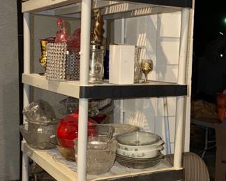 Dishes , decor 