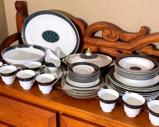 Royal Doulton Carlyle Dinnerware