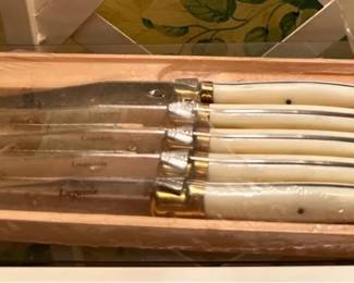 Laguiole France 6 Piece Steak Knife Set Faux Bone Handles w Wood Tray