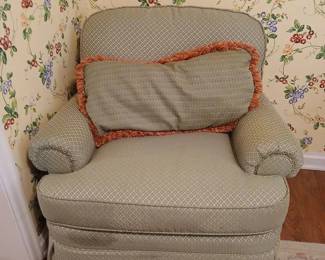 Comfy Oversized Chair Light Sage Green With Cream Diamonds
