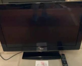 LG 32Inch Flat Screen TV with Remote