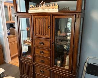 Traditional Wood China Cabinet with Mirrored Back