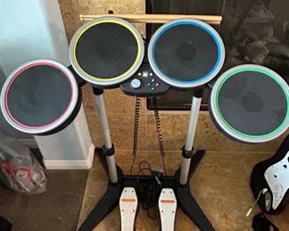 Rock Band Bundle with Drums and Guitars for Xbox fifth image