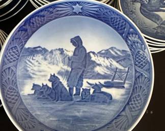 Royal Copenhagen and Bing  Grndahl Collectible Plates second image