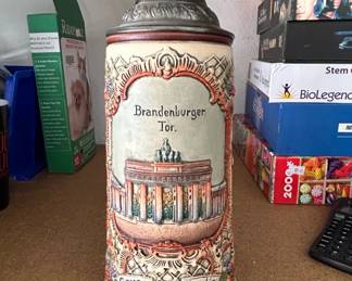 Original Thewal Limited Edition Rathaus and Brandenburger Tor German Beer Stein second image