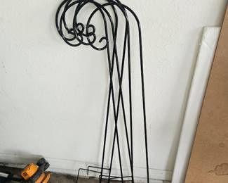 6 Black metal shepherd hooks for garden $30 for all