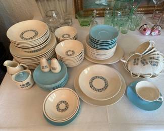 MCM Canonsburg Temporama dish set