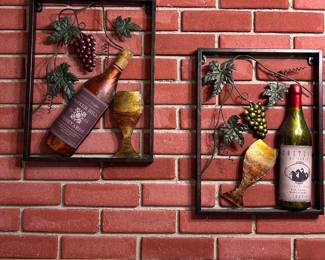 Parker Hill Vineyards Pinot Noir metal wall art plaques