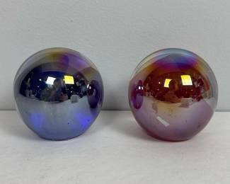 151 pairof3iridescentglasscommemorative
