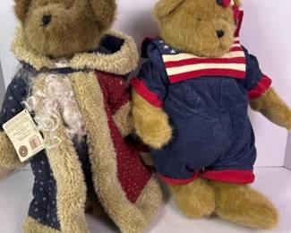 178 pairofboydsbearscollectibleplushte