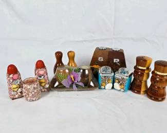 184 vintagesaltpeppershakercollectionfl