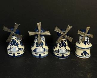 106 setof4delftbluewindmillsaltpepper
