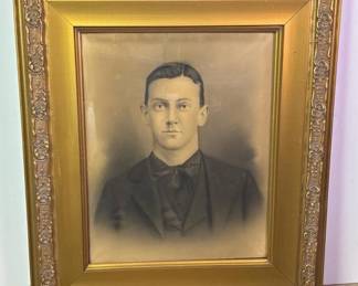 241 antiqueornategoldgiltwoodframewith