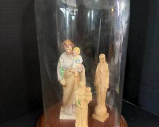 197 religiousfigurineswithglassdomeand