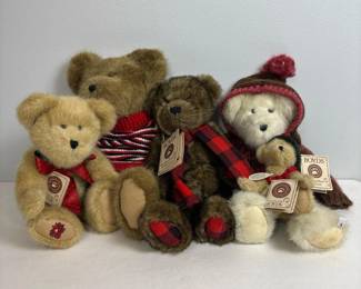 119 boydsbearsteddybearlotof5stuffed