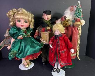 236 byerschoicecarolervintageholidaythe