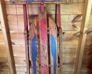 339 vintageamerican58woodensnowsledwit