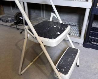 107 cosco2stepfoldingstepstool