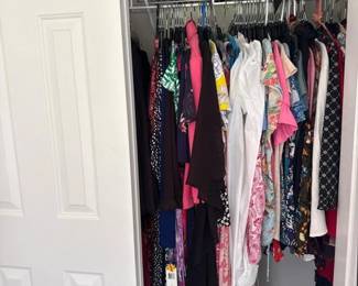 410 mixedlotofwomensclothingszsxl