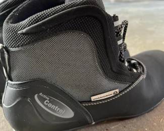 267 rossignolcrosscountryskibootssizeu