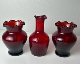 189 rubyredartglassvasesset
