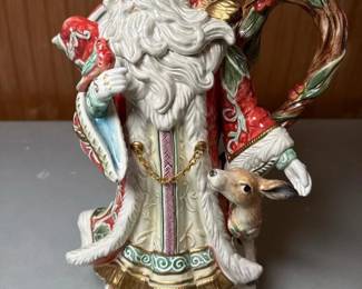 310 fitzandfloydenchantedholidaysantap