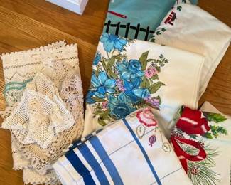 253 mixedvintagelinens