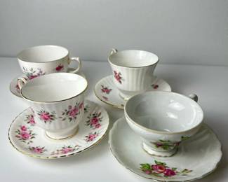 190 floralmixedsetofvintagebonechinat