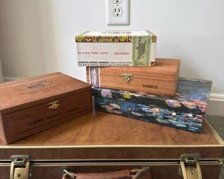 388 vintageleatherbriefcaseandcigarboxe