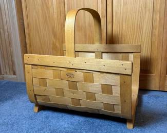 012 peterborobasketcohandwovenhardwoodl