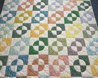 038 vintagepatchworkquilt