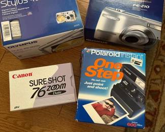 250 vintagecameraswithboxes